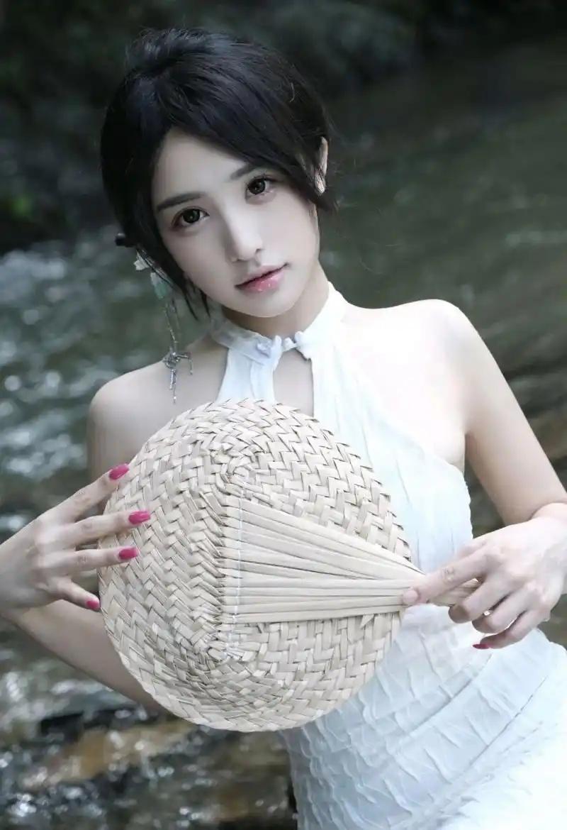 重生之我在夜市摆摊 手机短剧